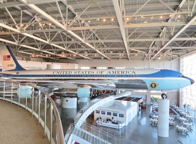 ligen_tushuguan ligen_tushuguan